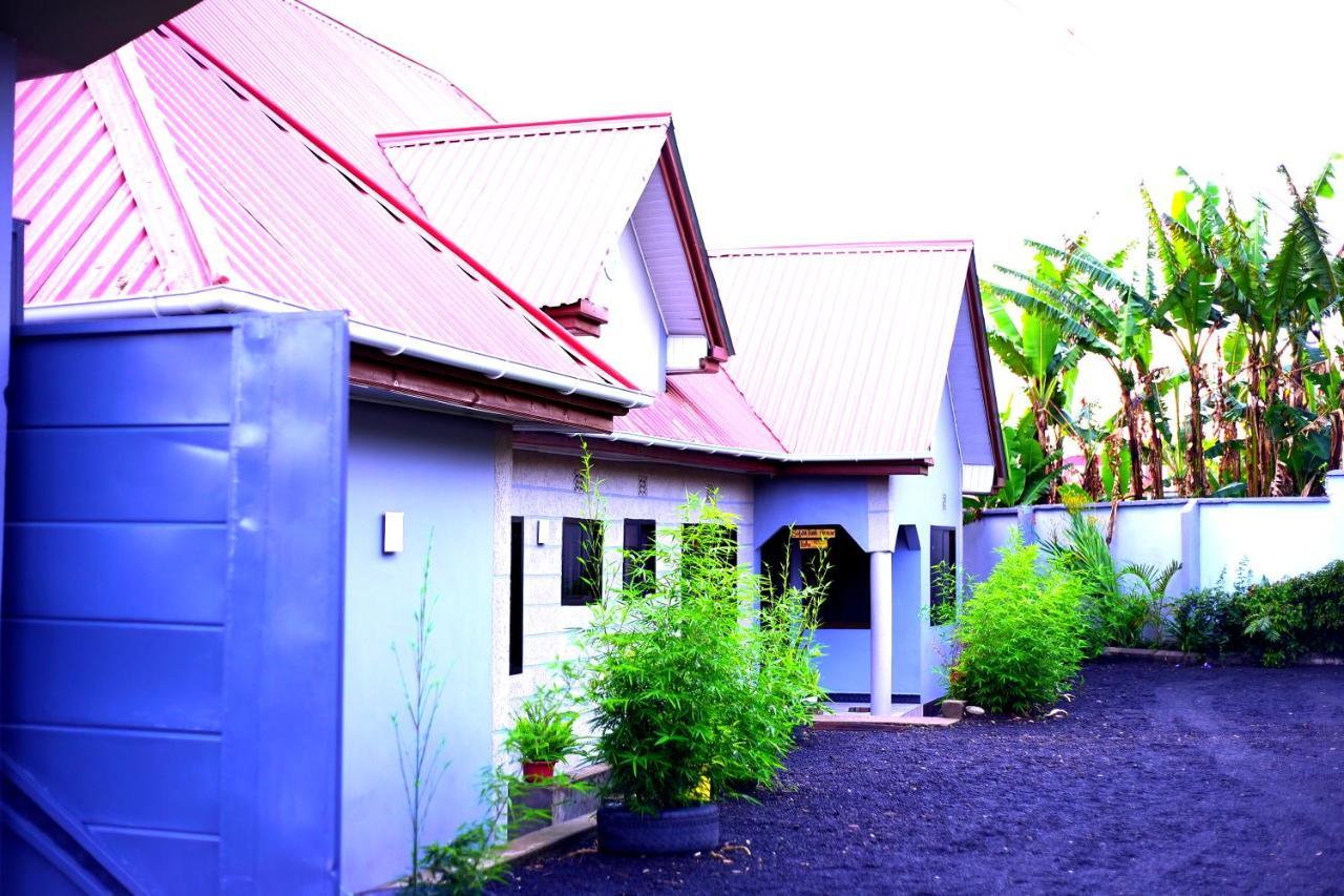 Safari Park House Bed & Breakfast Аруша Екстериор снимка