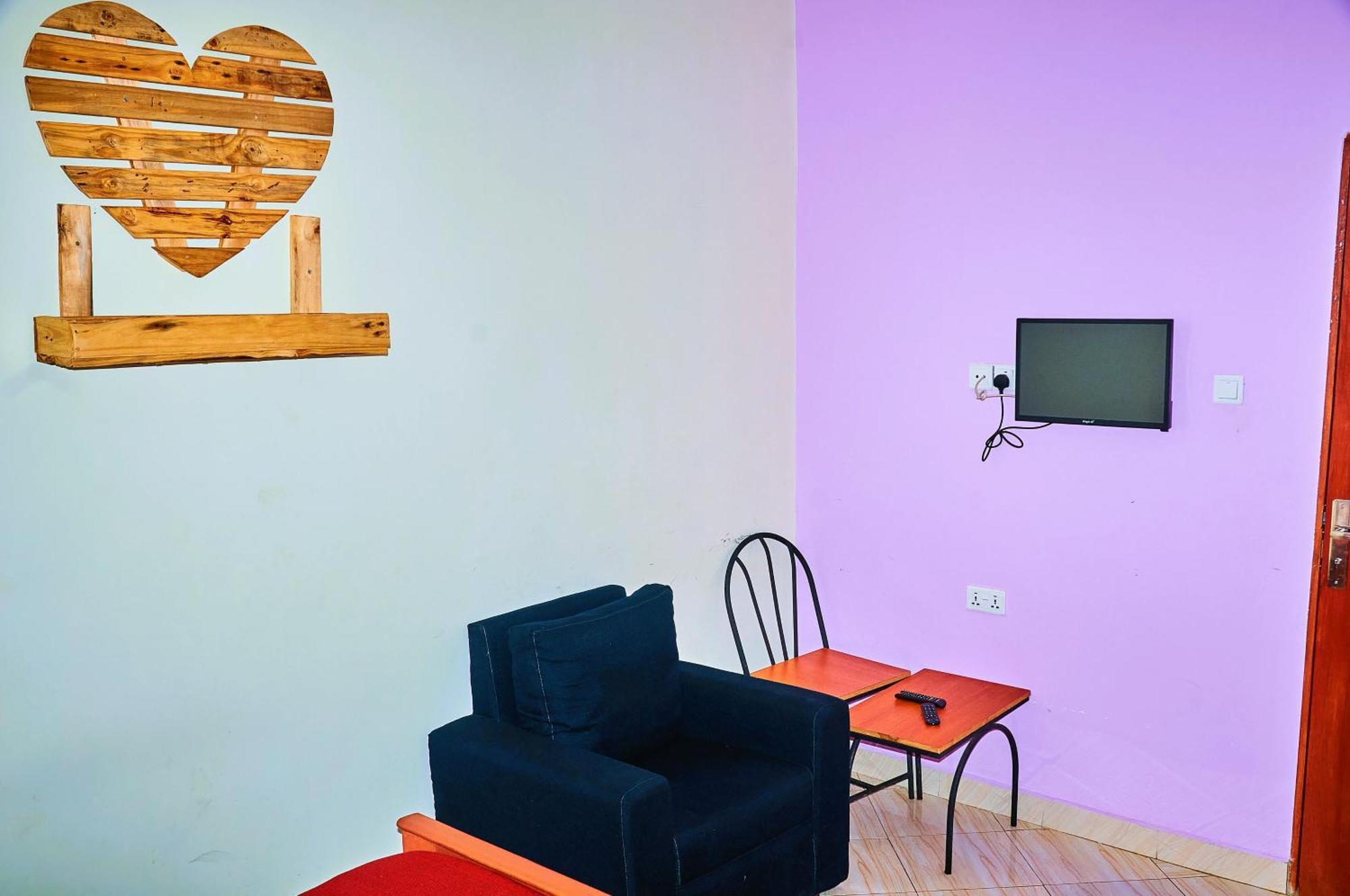 Safari Park House Bed & Breakfast Аруша Екстериор снимка